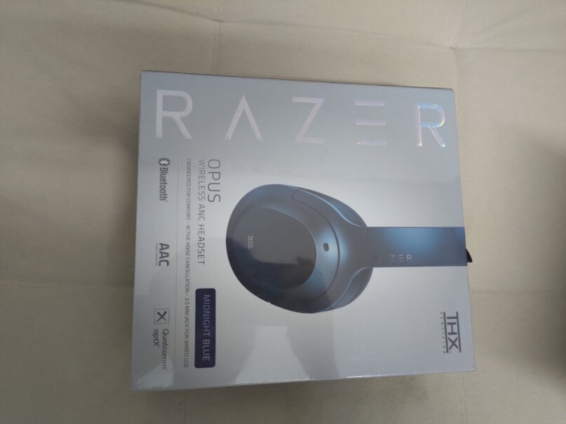 Razer是2.4g 蓝牙 有线三模连接么？