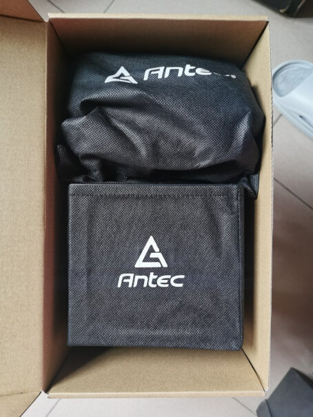 Antec SG1000W电源AMD r9-3700x/gg2080可以带吗？