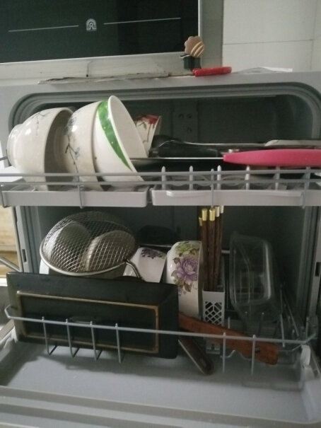 松下自动洗碗机家用台式松下洗碗机免费安装为啥这台洗碗机不需要放亮碟呢？
