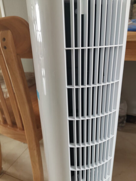 艾美特冷风扇空调扇这个是喷水的还是出凉风？
