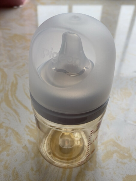 贝亲（Pigeon奶瓶自然实感第3代奶瓶新生儿可以用吗？