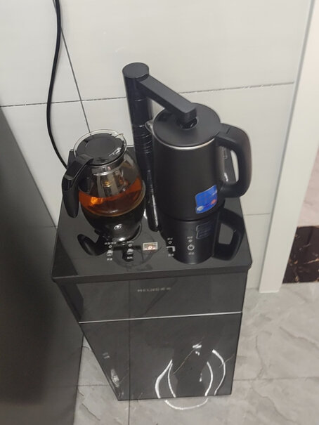 美菱茶吧机家用多功能智能温热型立式饮水机我收到货一看，图跟现货是不一样的？