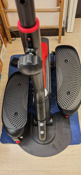 美国汉臣HARISON智能家用踏步机迷你静音太空漫步机附带的机油怎么用？