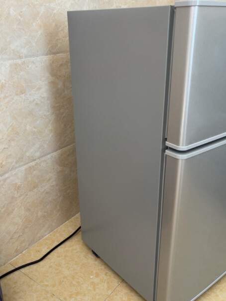 志高双门冰箱小型电冰箱音量大？中午休息会受到影响？