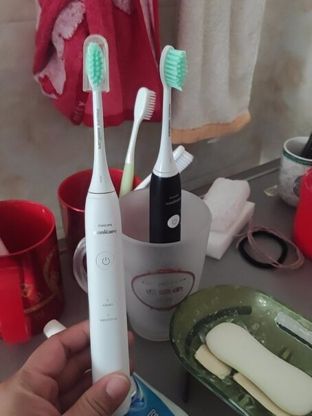 飞利浦电动牙刷成人 情侣款礼物送男友用起来有没有imask舒服？