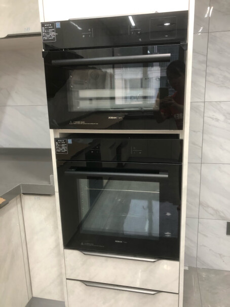 老板R075嵌入式电烤箱家用60L大容量内嵌式多功能烘焙烤箱272与273的区别是什么？