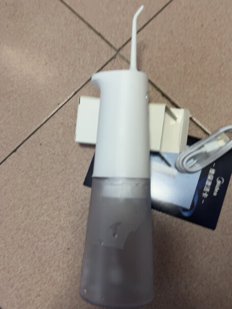 美的（Midea）冲牙器美的电动冲牙器便携式旅行洗牙器高频脉冲水流性价比高吗？,怎么样？