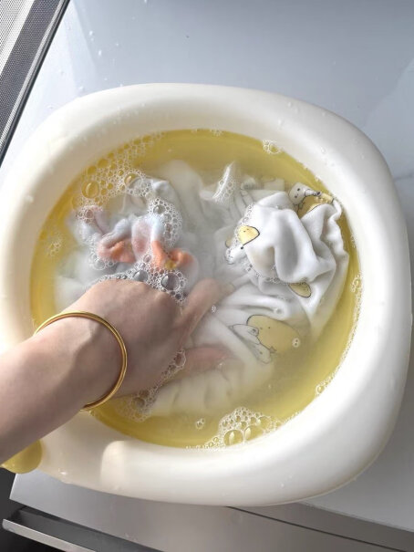 WICKLE婴儿洗衣液专用酵素洗衣液组合装评测好不好用？老司机揭秘解说！