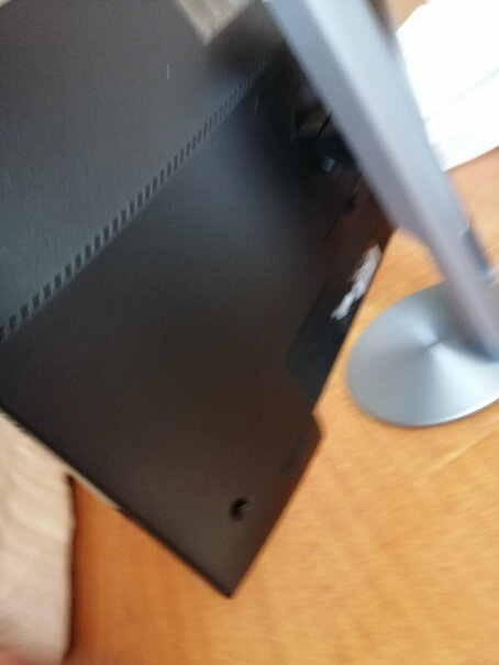 AOC23.8英寸iPad Pro 自带的type c数据线连接显示器怎么没有反应呢？