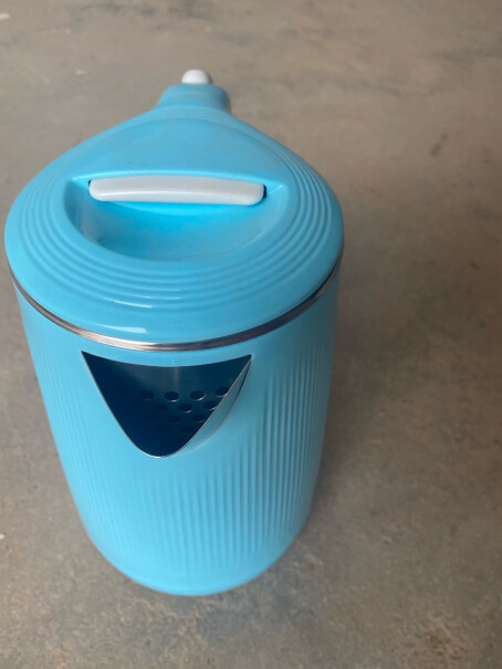 半球电水壶304不锈钢电热水壶烧水有塑料味道吗？