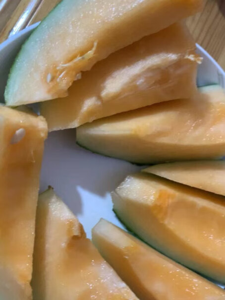 鲜小播（XIANXIAOBO）瓜哈密瓜西州蜜瓜25号新鲜水果当季时令生鲜应季水果买前一定要先知道这些情况！分析性价比质量怎么样！