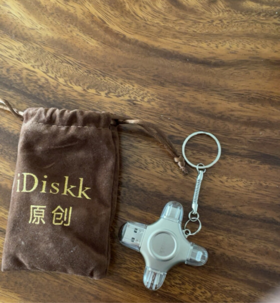 U盘iDiskk 64GB Lightning USB3.0尊享版全方位评测分享！功能真的不好吗？