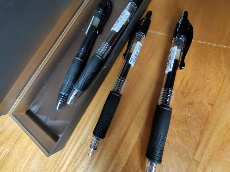 日本百乐BLS-G2-7按动中性笔替芯请问这款笔高考能用吗？