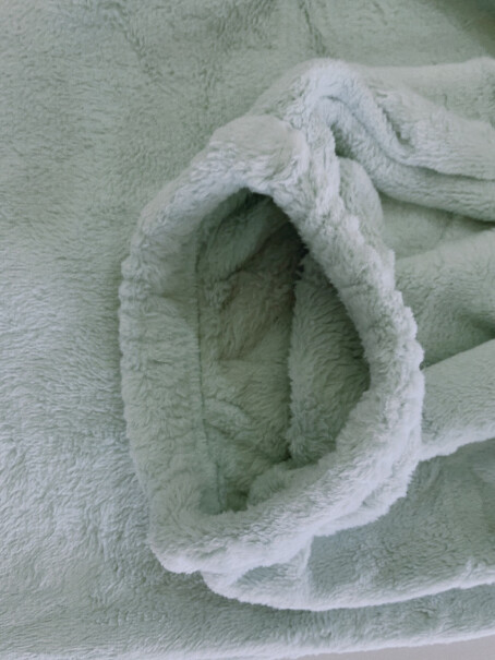 睡衣睡裤法兰绒有棵树可外套装情侣保暖入手怎么样？性能评测！