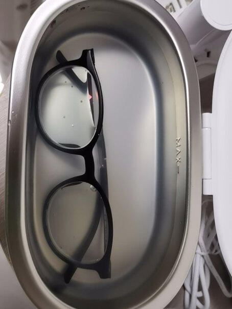 京东京造超声波清洗机眼镜上的铜绿能清洗吗？