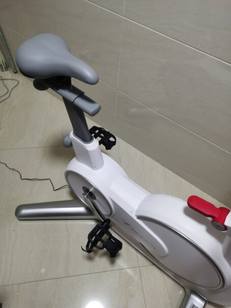 动感单车麦瑞克智能动感单车家用磁控运动健身器材到底要怎么选择,评测结果不看后悔？