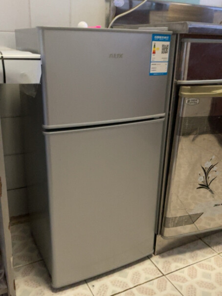 冰箱奥克斯家用双门迷你小型冰箱冷藏冷冻保鲜小冰箱使用感受,质量不好吗？