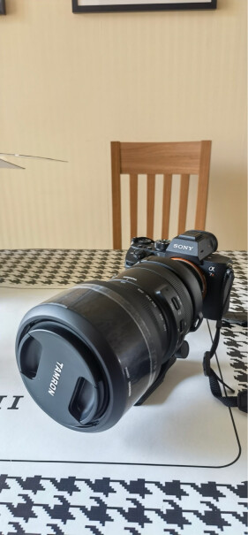腾龙A058 35-150mm F/2-2.8 Di III VXD变焦镜头拍摄室内用，广角够用吗？