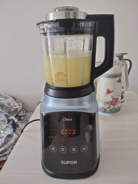 苏泊尔SUPOR低音破壁机没有冷杯，热杯打果汁可以吗？