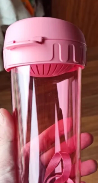 特百惠晶彩茶韵塑料杯随心运动密封防漏茶水分离水杯子带拎绳滤格有几种;颜色？