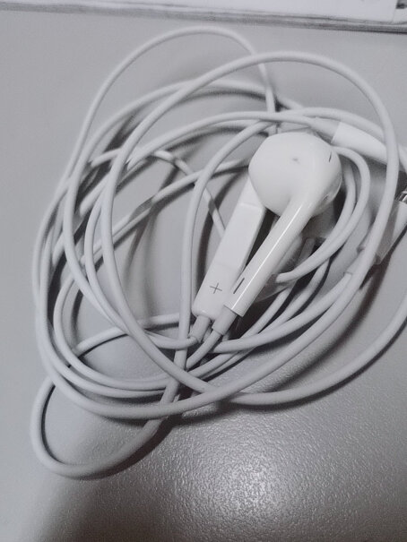 维肯耳机有线半入耳式适用苹果vivo小米oppo华为荣耀安卓请问打电话，对方能听到我说话吗，我买了好几个耳机，过段时间对方都听不到我说话。 ？