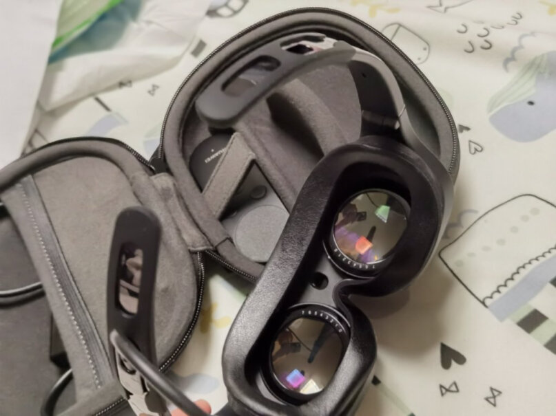 VR眼镜华为VR Glass CV10应该怎么样选择,究竟合不合格？