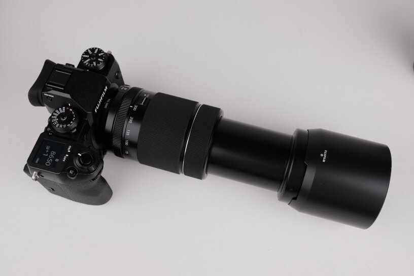 富士XF55-200mm 镜头带防抖吗？