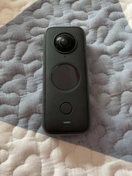 Insta360 ONE X2全景运动相机都是英文吗？