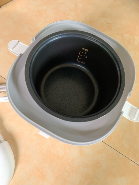 九阳肖战推荐小电饭煲加水的比例多少？