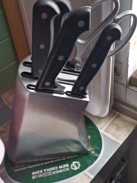 美厨刀架厨房置物架适用不同大小刀具选购哪种好？真相揭秘实际情况！