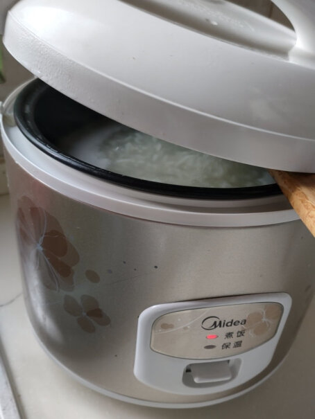 美的电饭煲精铸发热盘煮粥要多久？