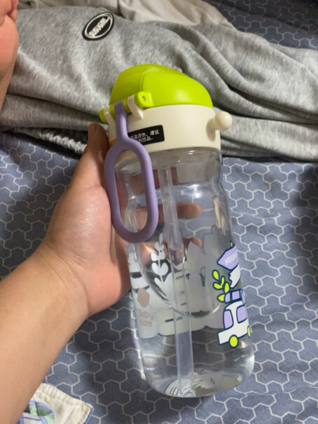 babycare儿童水杯二合一户外运动水杯瓶底什么标志 能装开水吗？