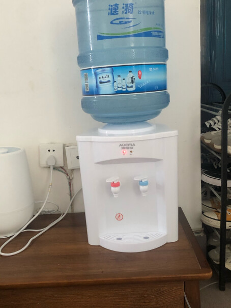 饮水机澳柯玛饮水机台式家用办公室温热款YR5T05温热款评测解读该怎么选,评测报告来了！