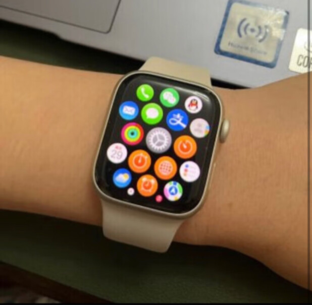 Apple Watch Series 9 智能手表怎么样？入手1个月评测揭露！