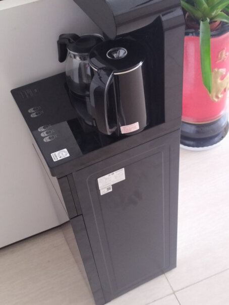 九阳（Joyoung）茶吧机九阳茶吧机家用多功能智能遥控下置式饮水机告诉你哪款性价比高,应该怎么样选择？