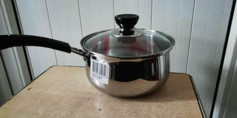 苏泊尔小奶锅304不锈钢煮奶泡面锅16第一次用你们怎么清理的？