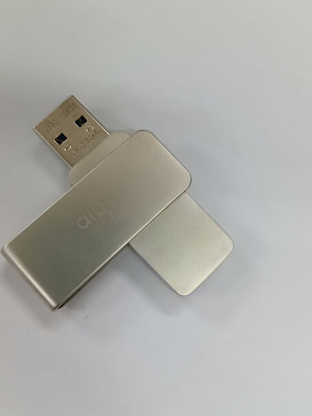 爱国者64GB USB3.0 U330金属U盘这个U盘实际容量多大？