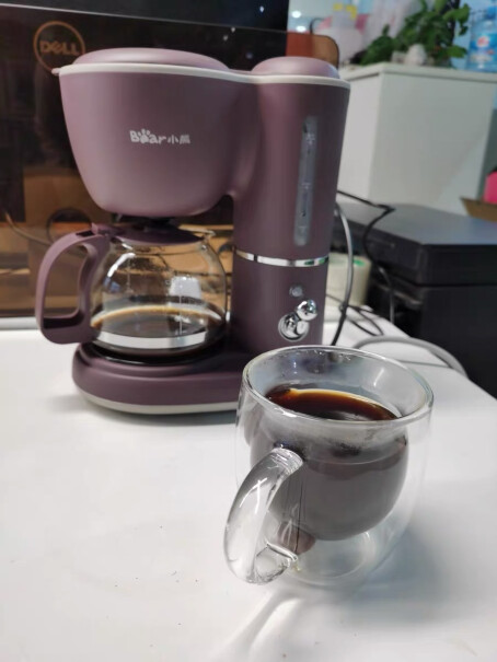 小熊咖啡机美式家用一个开关不够用，保温加开关。漏网设置水线，水线要没过咖啡。萃取后的咖啡还能泡而且咖啡浓度低了点。