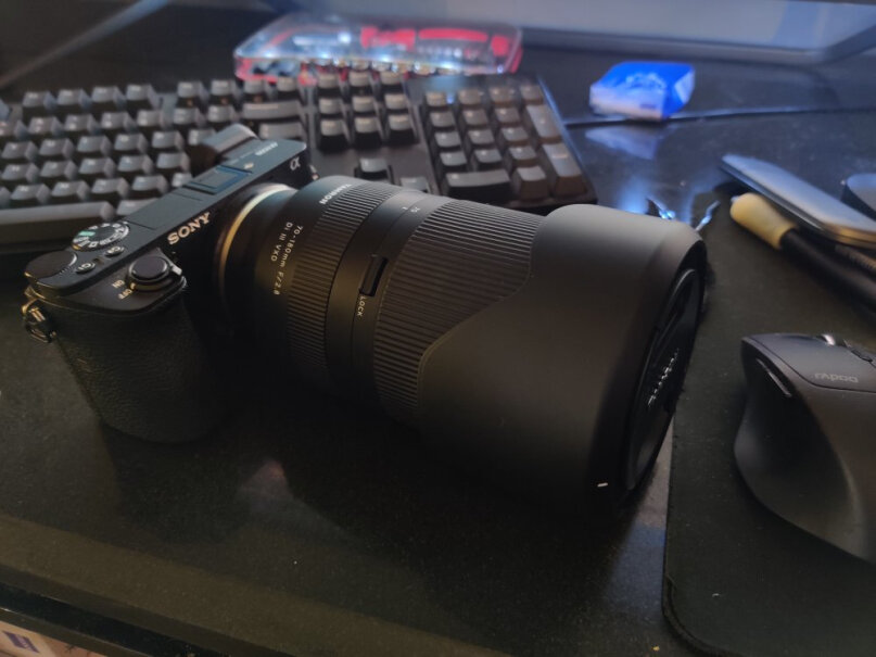 腾龙A058 35-150mm F/2-2.8 Di III VXD变焦镜头我看说明推荐使用相机里没有a7r3嘛？