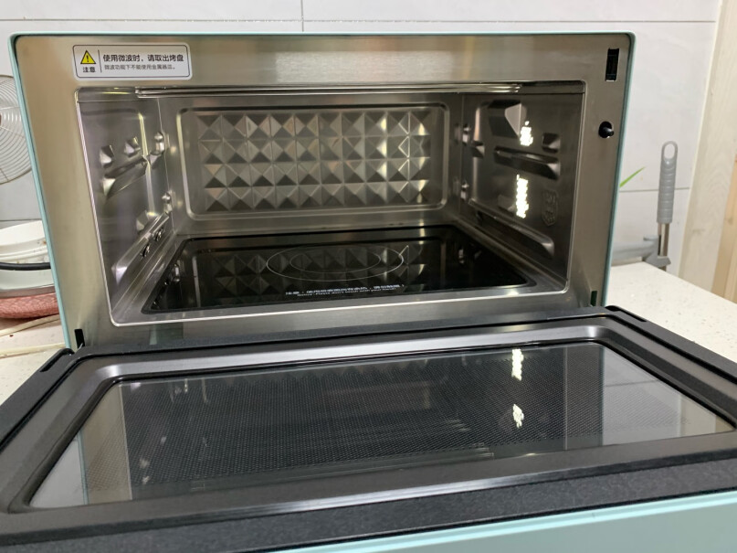 微波炉美的MideaPG2311W变频微波炉烤箱蒸箱优劣分析评测结果！对比哪款性价比更高？