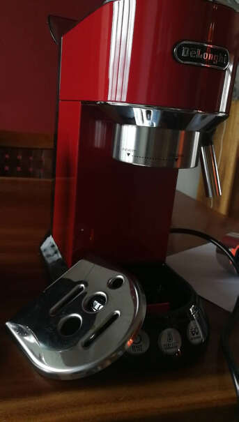德龙咖啡机半自动咖啡机有没有人觉得。打奶泡的不好用？