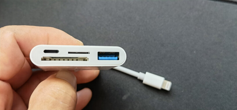 斯泰克苹果Lightning转USB转换头u盾不能用，耳机有电流杂音？