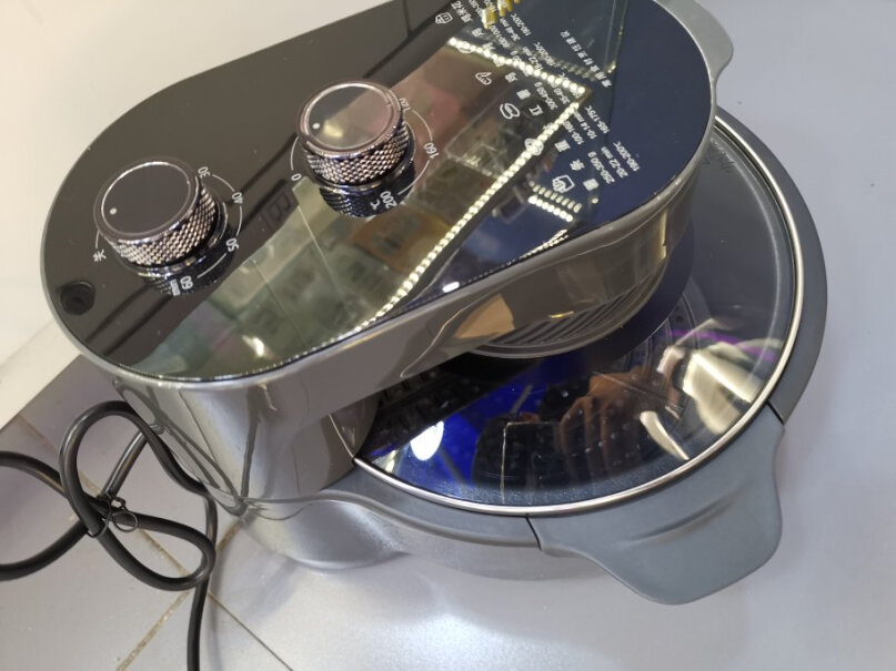 家用多功能4.2L大容量烤箱薯条机可以设置温度吗？