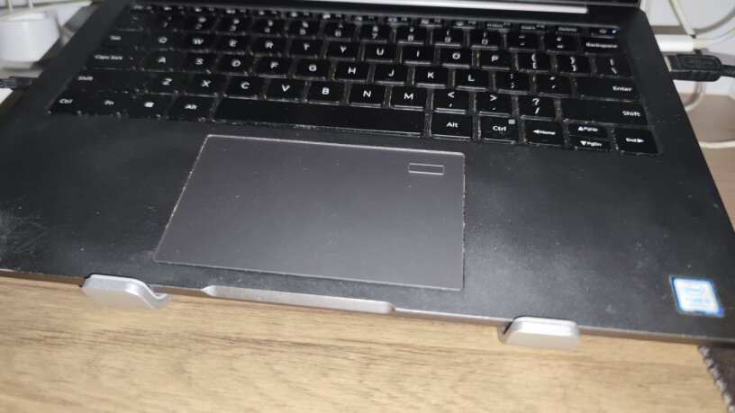极川6档支撑-超便携笔记本支架X6rog玩家国度可以用吗？