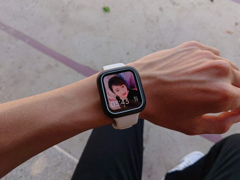OPPO Watch 46mm智能手表可以看微信接收的图片吗？