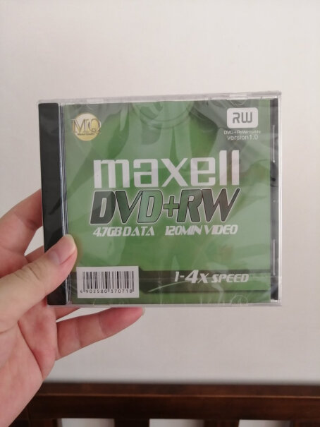 麦克赛尔DVD+RW光盘刻录光盘12代皇冠支持DVD dts可是我刻了好几次都读不出？什么原因？或者用什么格式刻录？
