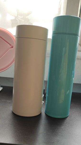 UGASUN新品便携式烧水壶这个是什么品牌？是小米吗？