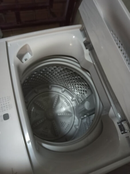 米家小米出品Redmi波轮洗衣机全自动1A这款洗衣机可以一件棉袄吗？感觉一点点大？