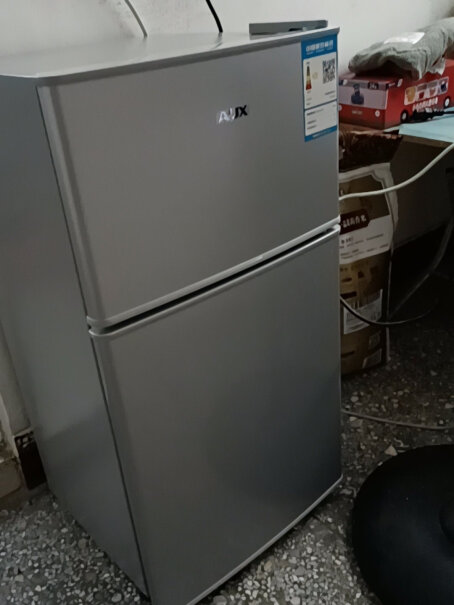 奥克斯家用双门迷你小型冰箱冷藏冷冻保鲜小冰箱冰箱里面的开关按钮是啥意思，不是只用调档吗？