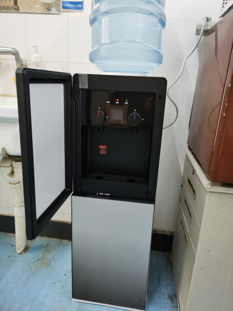 美的饮水机家用办公立式柜式温热饮水器YR1102S-X能制冷吗？